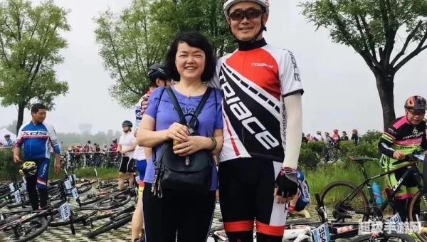 只靠一挥一抖